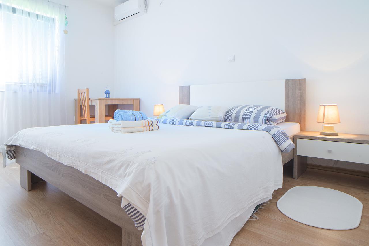 Apartment Ante สลูน ภายนอก รูปภาพ